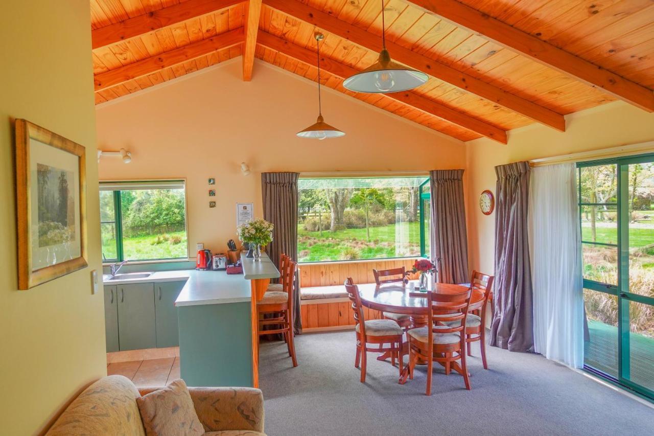 Kiwi Park Motels Мерчисон Экстерьер фото