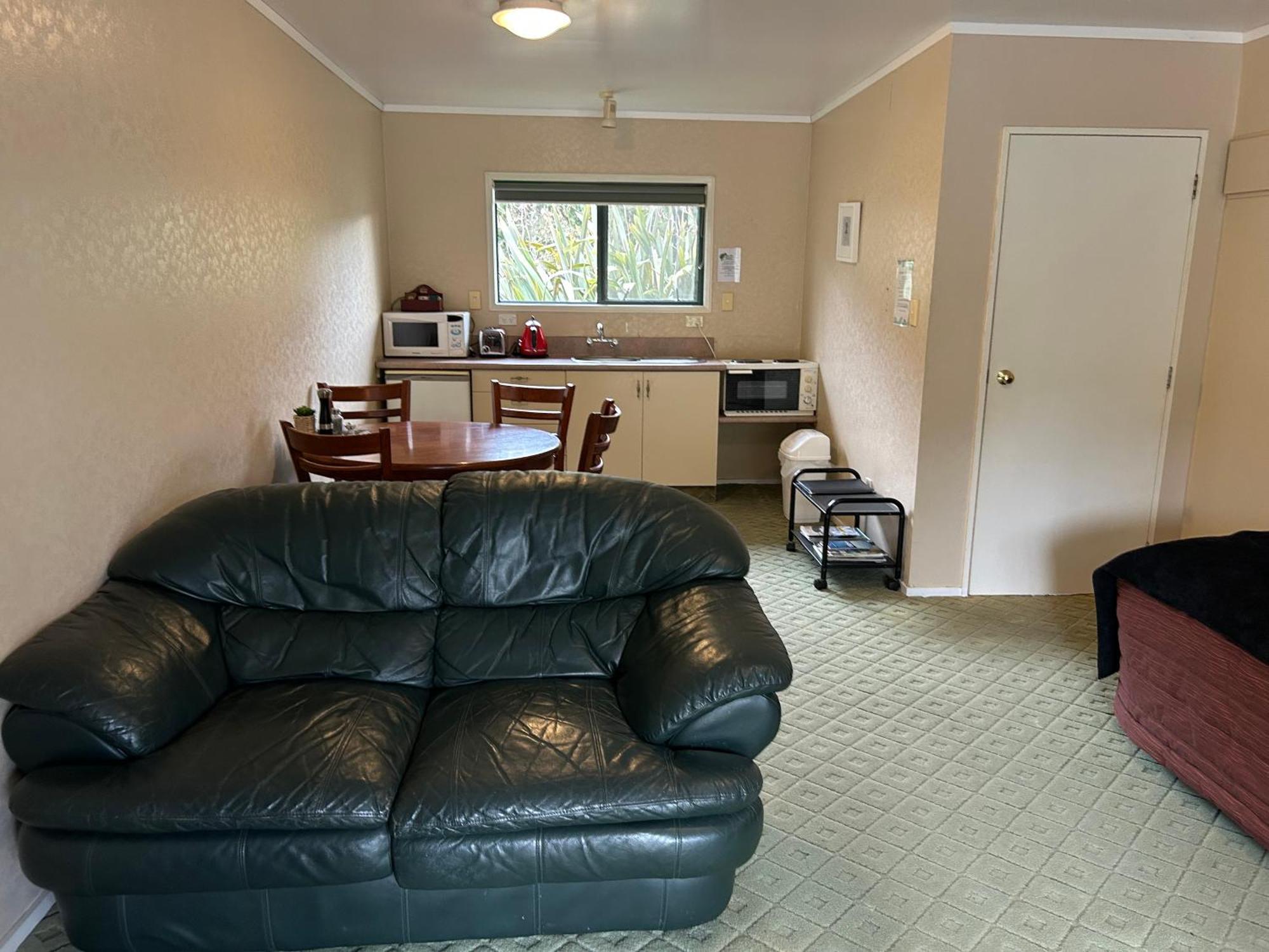 Kiwi Park Motels Мерчисон Экстерьер фото