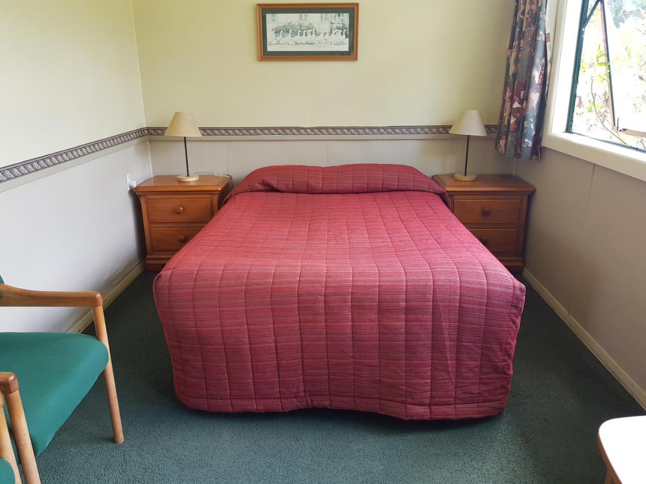 Kiwi Park Motels Мерчисон Экстерьер фото