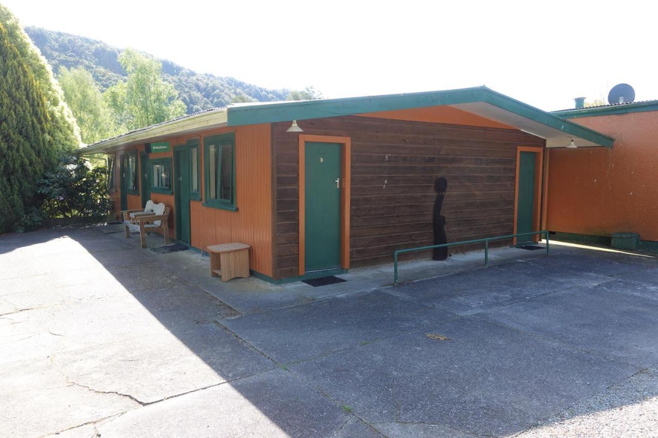 Kiwi Park Motels Мерчисон Экстерьер фото