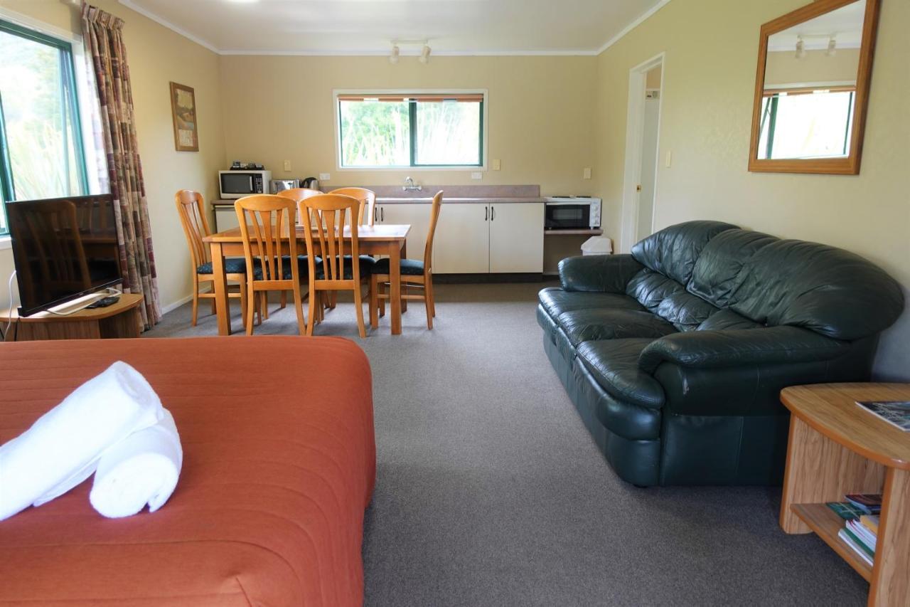Kiwi Park Motels Мерчисон Экстерьер фото